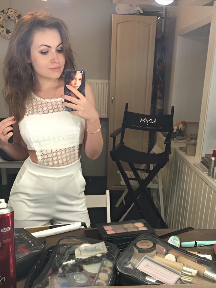 Индира привлекательная девушка из Яровое цена от 1500 руб