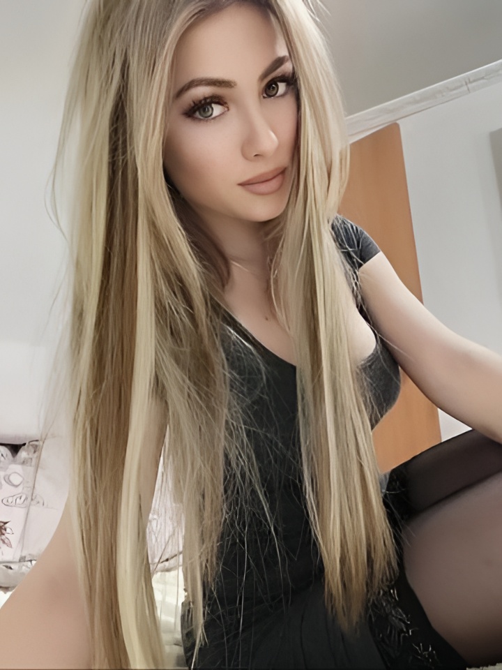 Маргарита привлекательная девушка из Яровое цена от 5000 руб