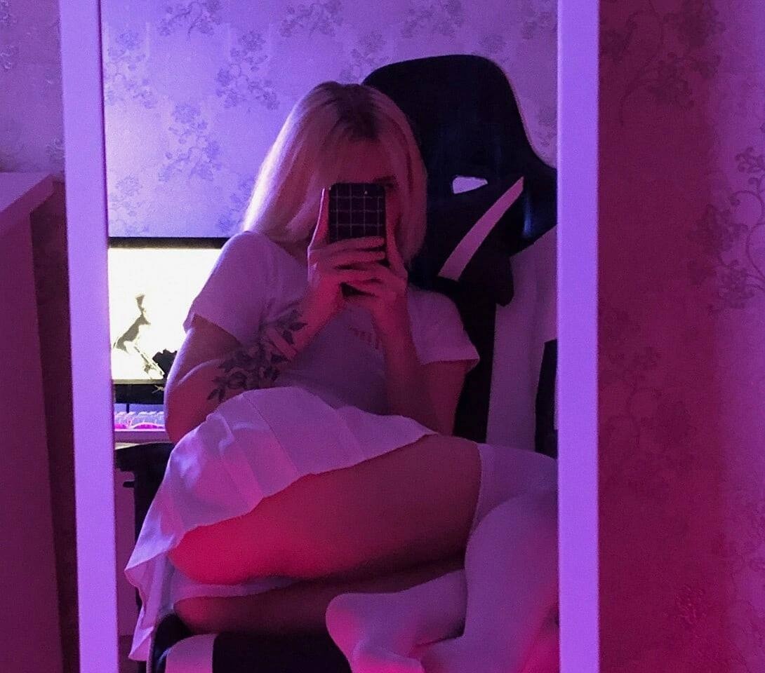 Ника привлекальеная девушка из Яровое цена от 3000 руб