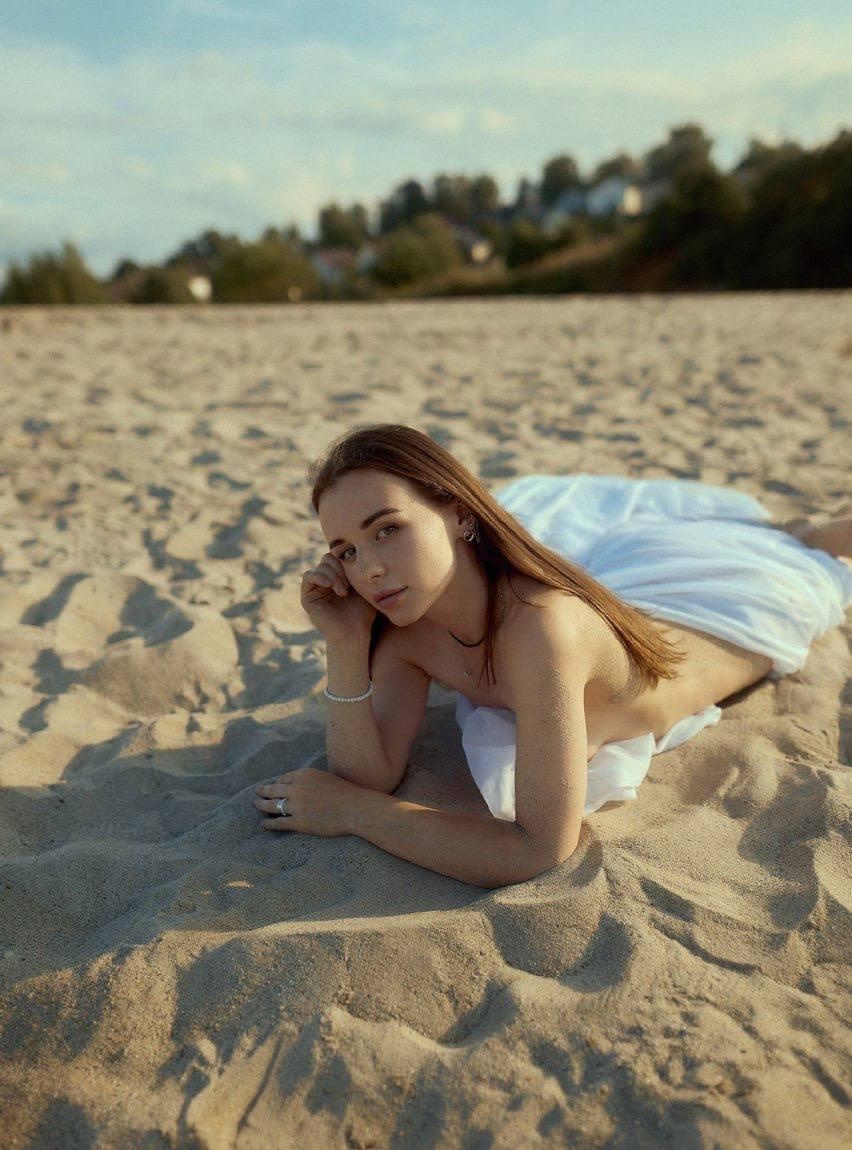 Тоня привлекальеная девушка из Яровое цена от 5000 руб