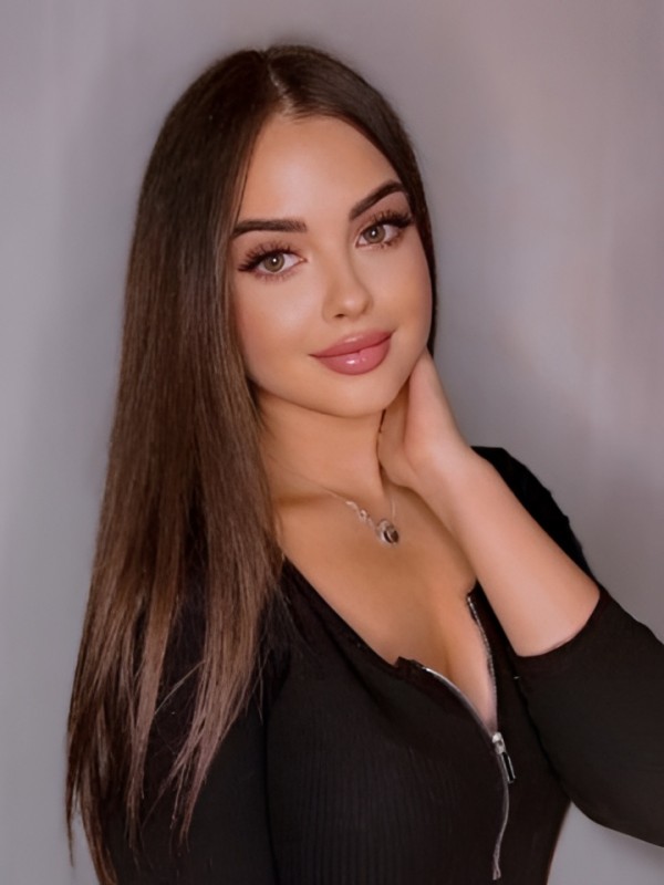 Арнелла привлекательная девушка из Яровое цена от 1500 руб