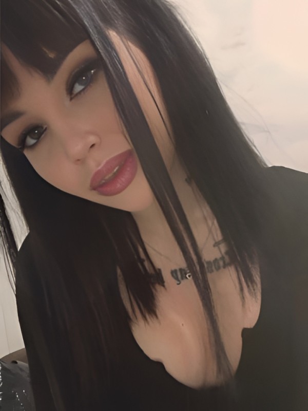 Богдана привлекательная девушка из Яровое цена от 5000 руб